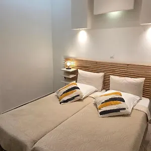 Camelia Prestige - Place De La Nation Paris